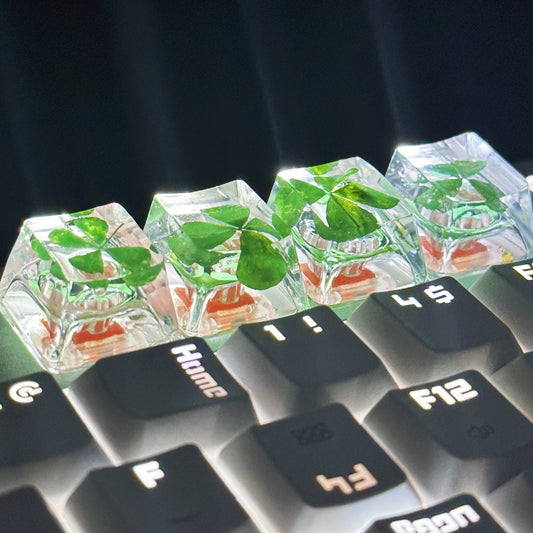 Epoxy Resin High-Translucency Clover Keycap for Mechanical Keyboard