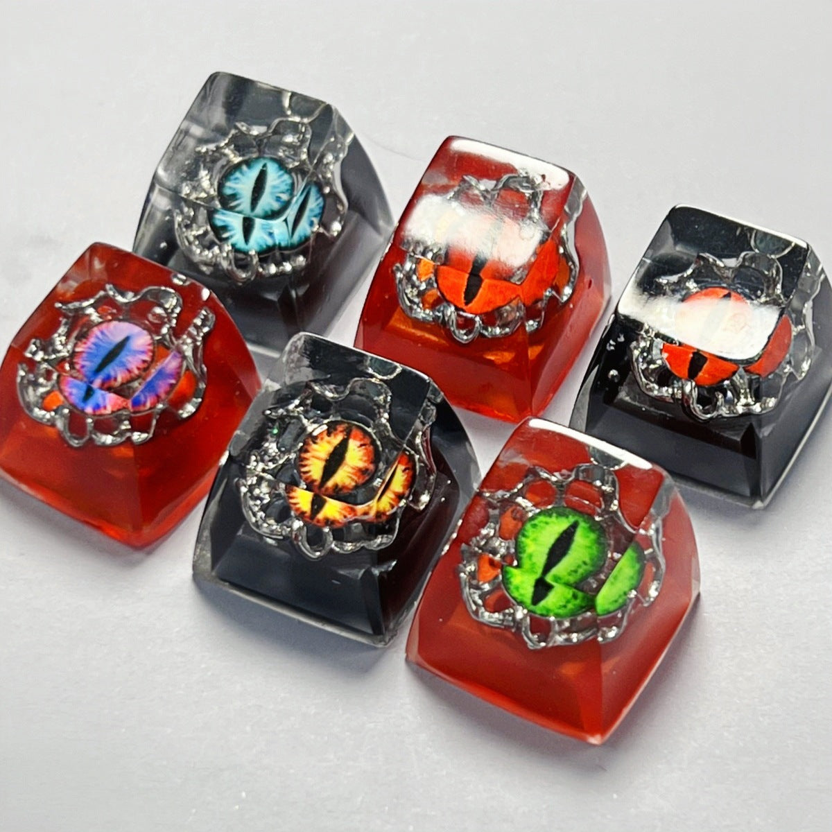 Epoxy Resin Halloween Themed Custom Demon Eye Keycap - Colorful 3D Punk Metal Single Keycap